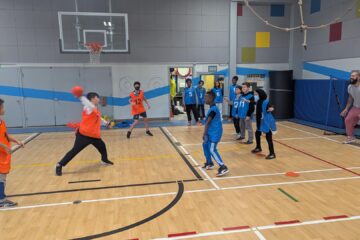 Activité d'initiation en handball